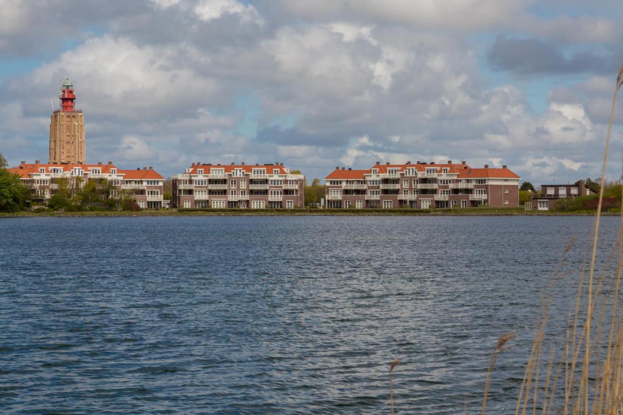 Ruim Appartement Met Sauna, Zuidstraat 125 In Westkapelle Esterno foto