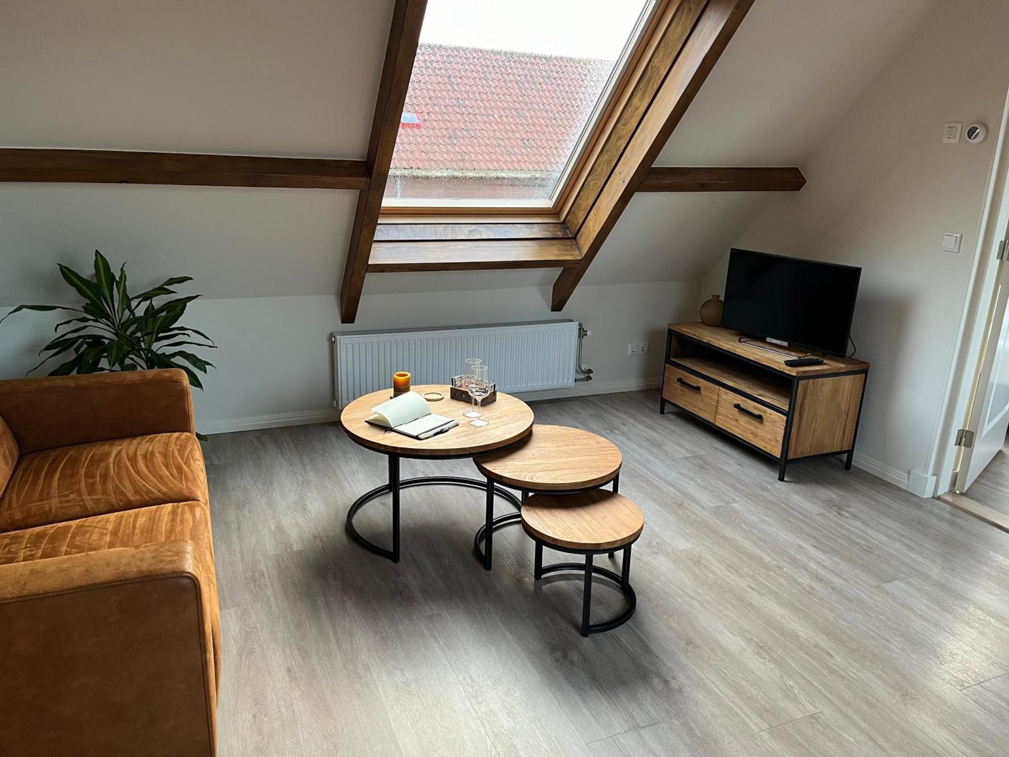 Ruim Appartement Met Sauna, Zuidstraat 125 In Westkapelle Esterno foto